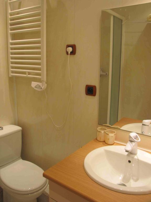Chambres D'Hotes Les Pensees Douces Auxerre Værelse billede