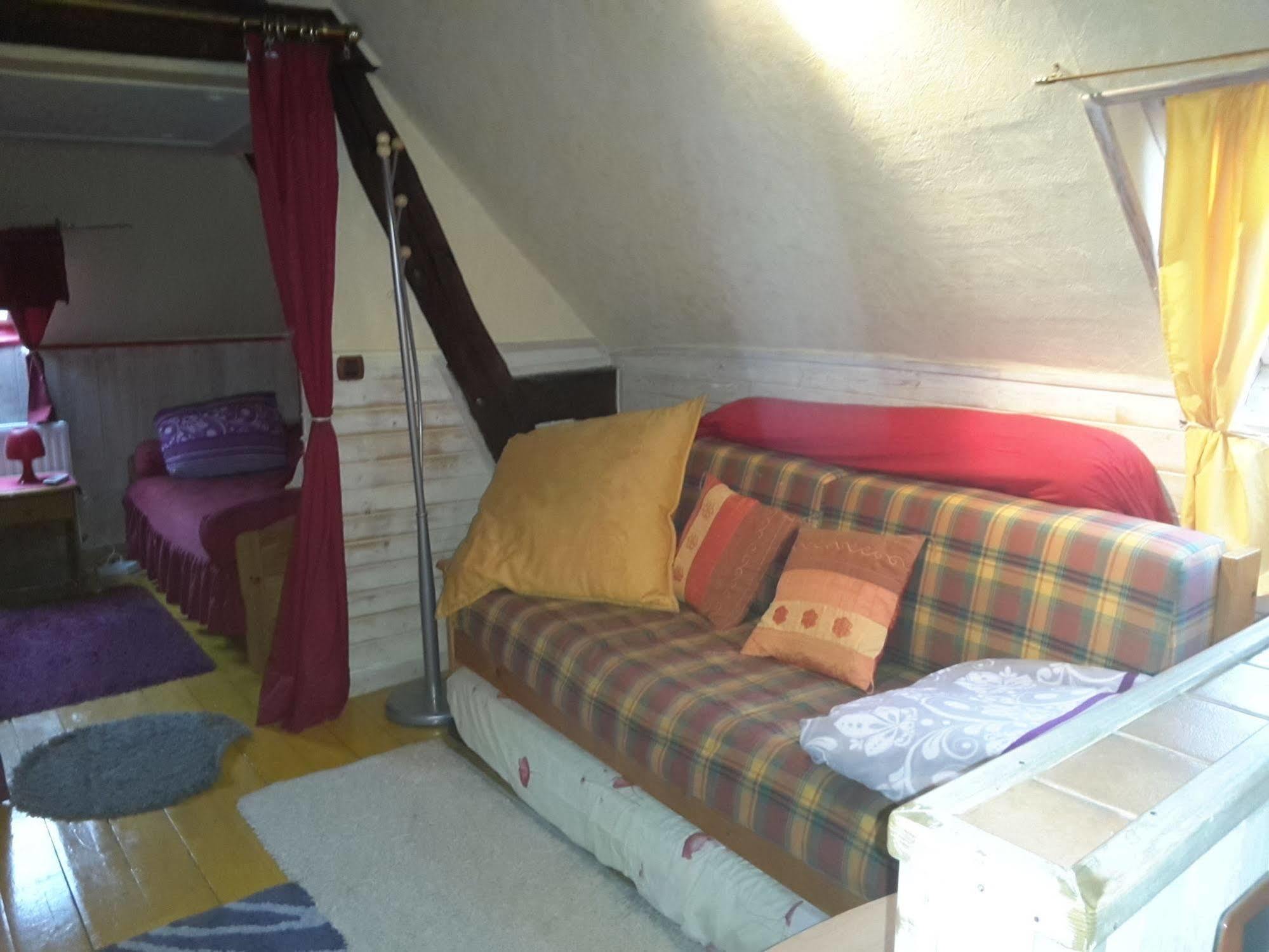 Chambres D'Hotes Les Pensees Douces Auxerre Eksteriør billede